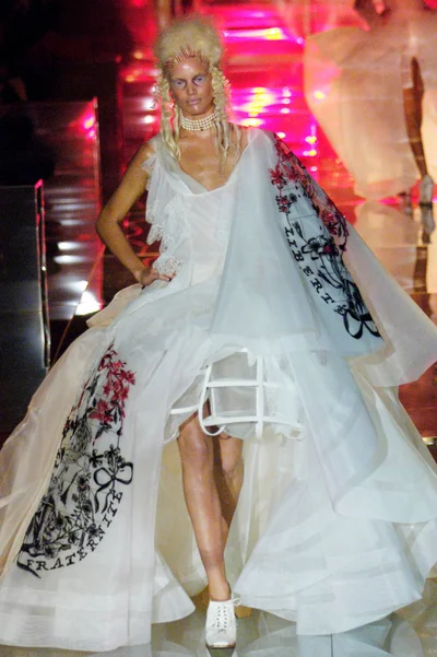 Look 30